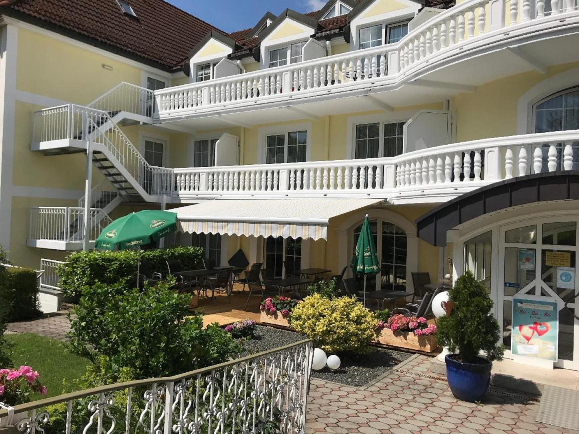 Hohenwarth Ferienappartements-Grolik Im Aparthotel Zum Gutshof מראה חיצוני תמונה